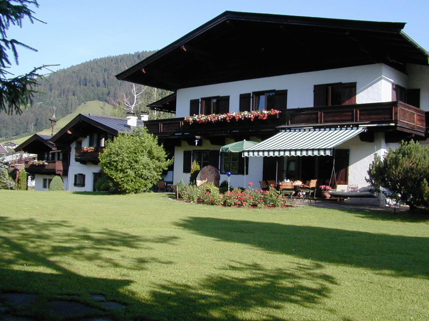 Pension Landhaus Gasteiger Kitzbühel Exterior foto