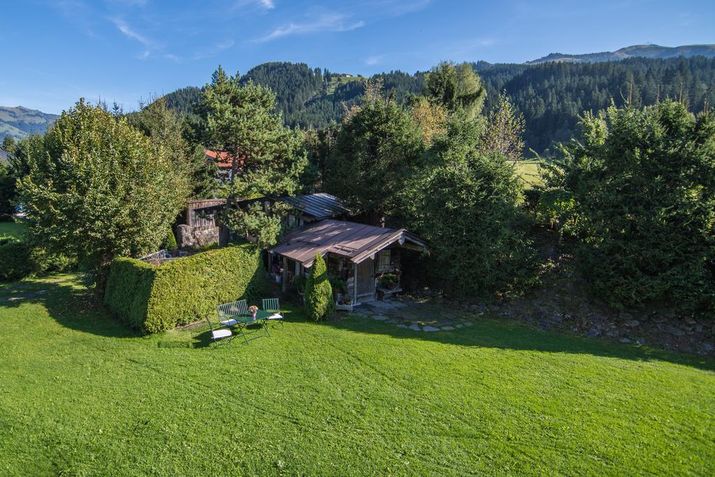 Pension Landhaus Gasteiger Kitzbühel Exterior foto